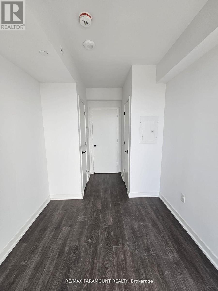 1008 - 36 Zorra Street, Toronto, Ontario M8Z 4Z7 - Photo 2 - W13702356