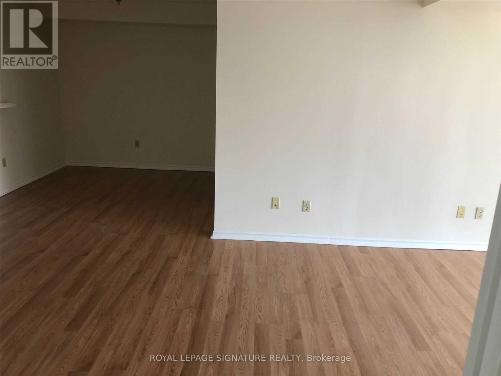 1206 - 265 Enfield Place, Mississauga, Ontario L5B 3Y7 - Photo 2 - W13702366