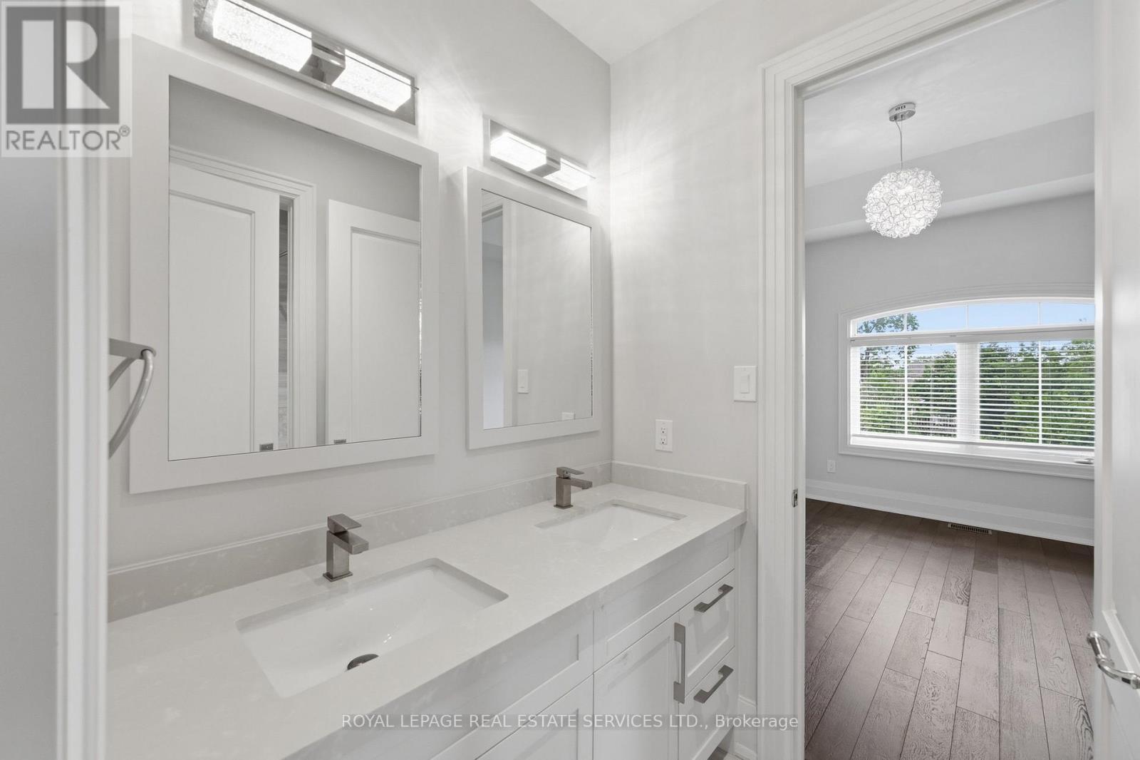 584 Weynway Court, Oakville, Ontario  L6L 4G7 - Photo 33 - W13666716