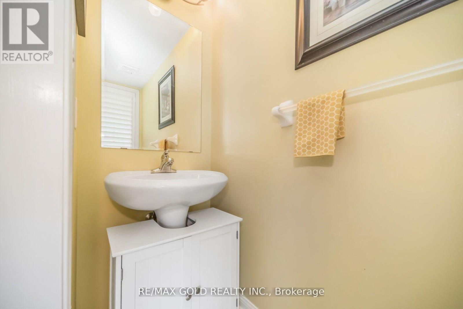 70 Sweetwood Circle, Brampton, Ontario L7A 2X7 - Photo 36 - W13455272