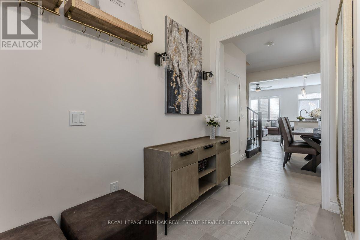11 Cooley Grove, Hamilton, Ontario L9K 0J7 - Photo 11 - X13702358