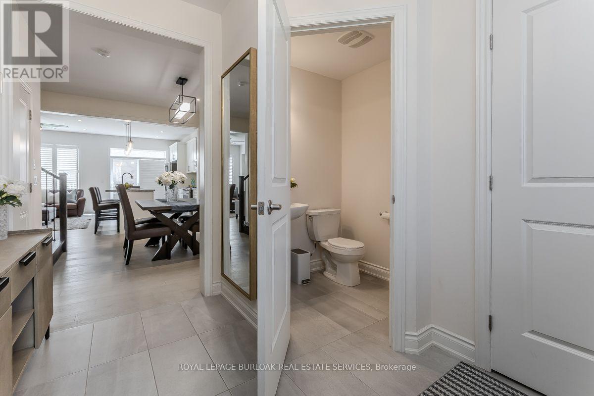 11 Cooley Grove, Hamilton, Ontario L9K 0J7 - Photo 12 - X13702358