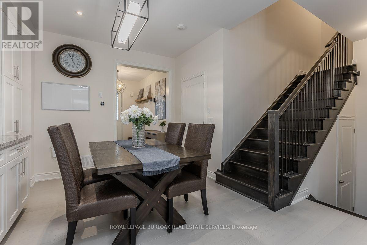 11 Cooley Grove, Hamilton, Ontario L9K 0J7 - Photo 17 - X13702358