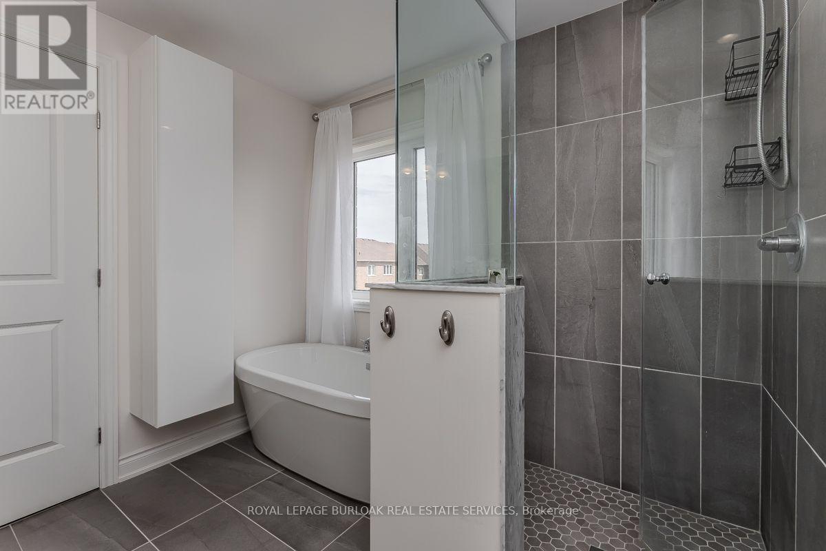 11 Cooley Grove, Hamilton, Ontario L9K 0J7 - Photo 33 - X13702358