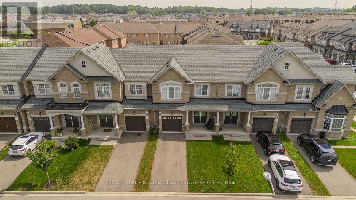11 Cooley Grove, Hamilton, Ontario L9K 0J7 - Photo 4 - X13702358