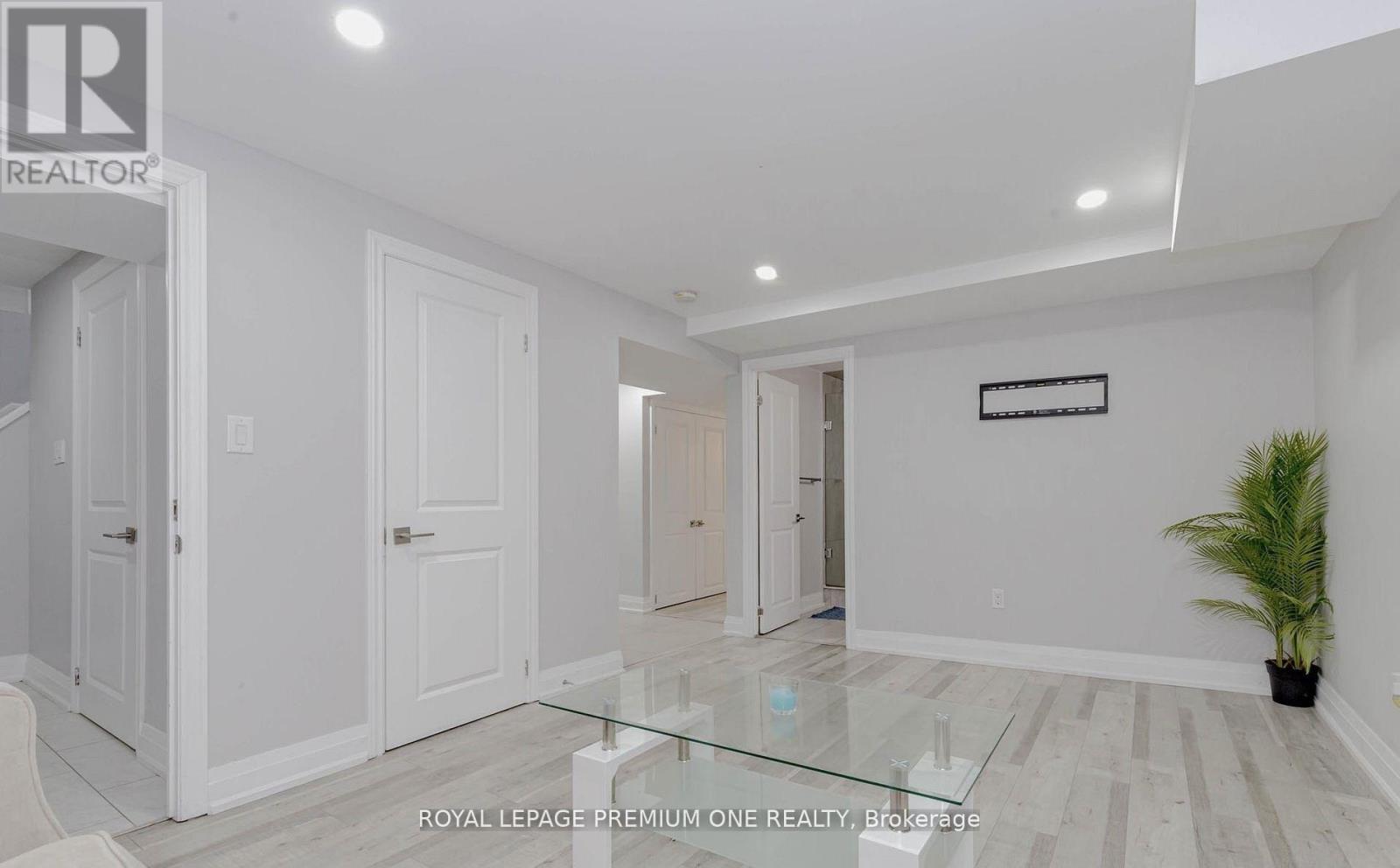 Basement - 2085 Bridge Road, Oakville, Ontario L6L 2E8 - Photo 6 - W13603580