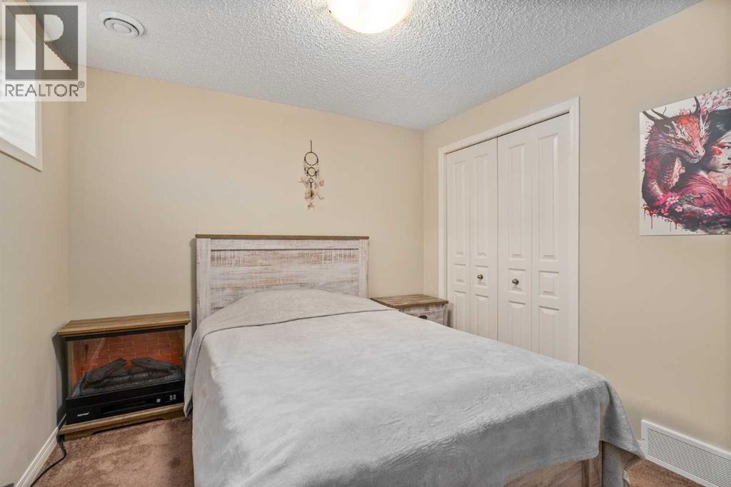 240 Elgin Meadows Gardens SE, Calgary, Alberta  T2Z 0M4 - Photo 25 - A2329502