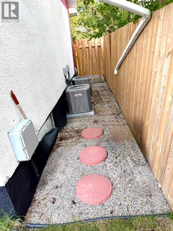 21 Cawder Drive Nw, Calgary, Alberta  T2L 0L8 - Photo 42 - A2329786
