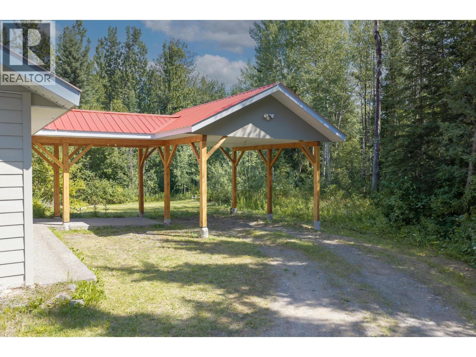 278 Robin Road, Fort St. James, British Columbia  V0J 1P0 - Photo 25 - R3157915