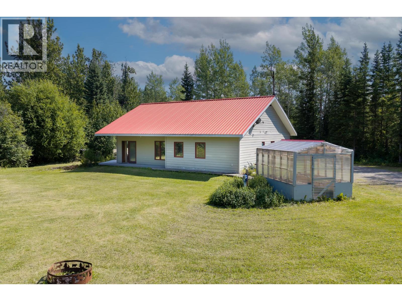 278 Robin Road, Fort St. James, British Columbia  V0J 1P0 - Photo 29 - R3157915