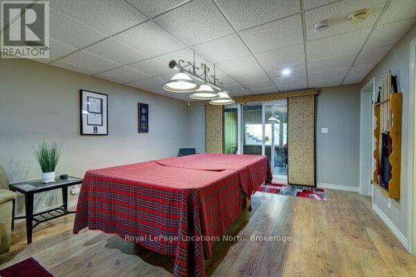 2225 Tiny Beaches Road S, Tiny, Ontario  L0L 1P0 - Photo 37 - S13702330