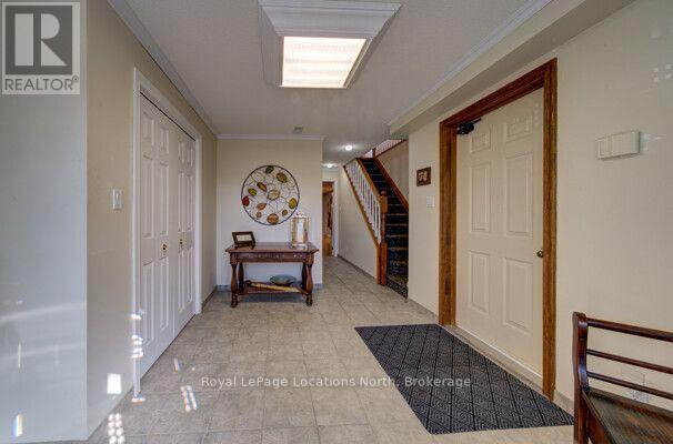 2225 Tiny Beaches Road S, Tiny, Ontario  L0L 1P0 - Photo 8 - S13702330