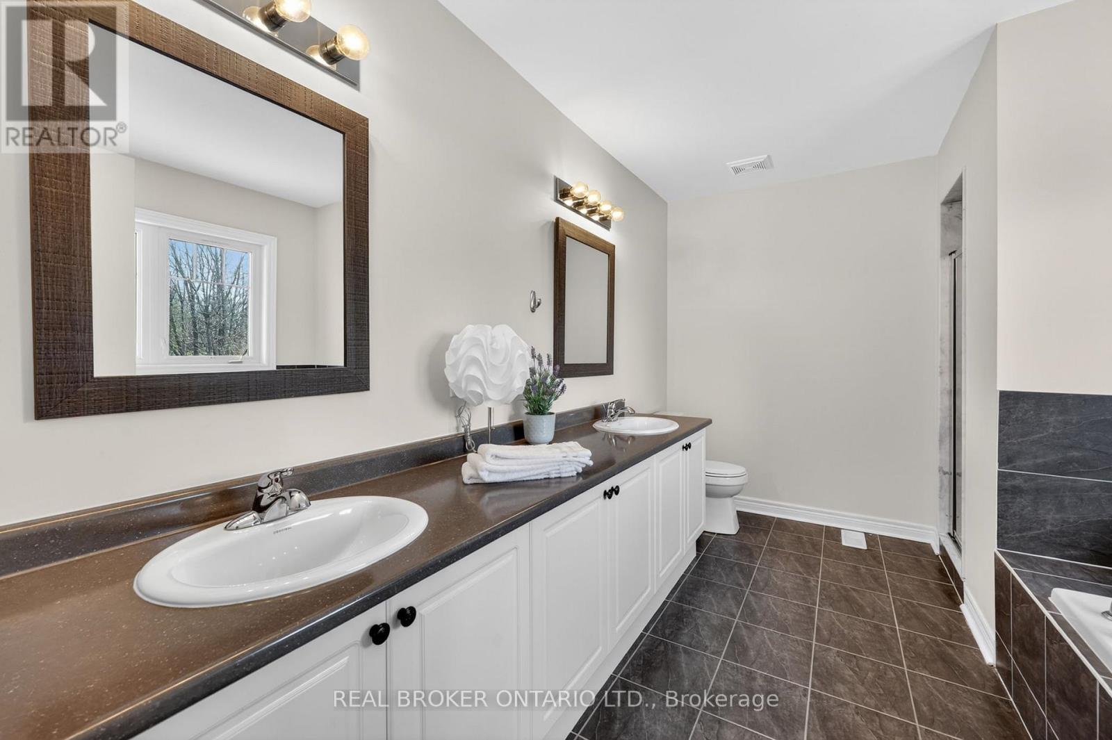 12 Masters Crescent, Georgian Bay, Ontario  L0K 1S0 - Photo 10 - X13546366