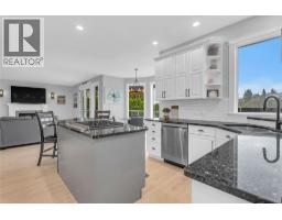 2177 Breckenridge Court, Kelowna, British Columbia V1V 1W2 - Photo 13 - 10398384