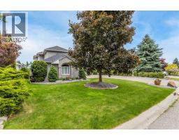 2177 Breckenridge Court, Kelowna, British Columbia V1V 1W2 - Photo 3 - 10398384