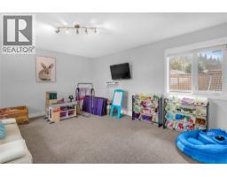 2177 Breckenridge Court, Kelowna, British Columbia V1V 1W2 - Photo 38 - 10398384