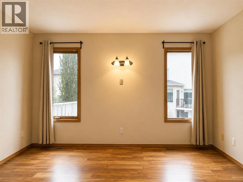 59 Edgebrook Circle NW, Calgary, Alberta  T3A 5A4 - Photo 12 - A2304775