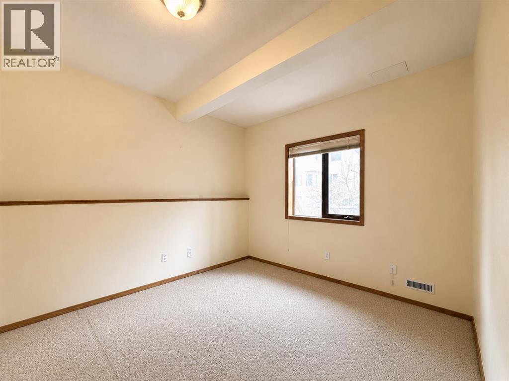 59 Edgebrook Circle NW, Calgary, Alberta  T3A 5A4 - Photo 34 - A2304775