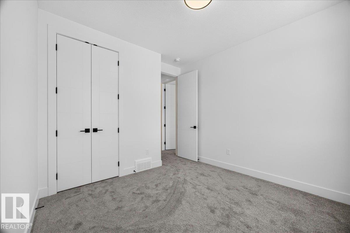 3308 Chickadee Dr NW, Edmonton, Alberta  T5S 0V5 - Photo 46 - E4501185