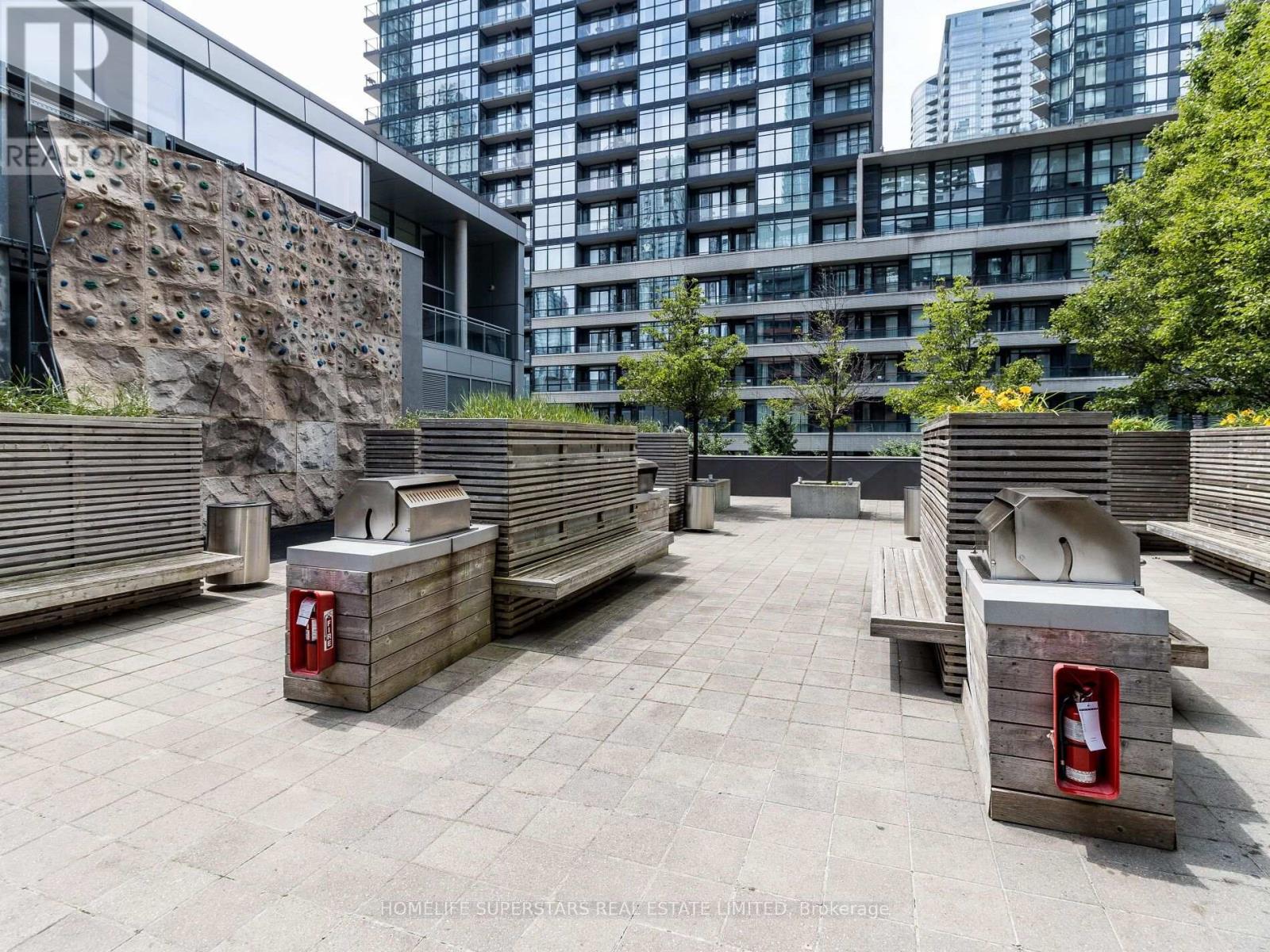 1603 - 25 Telegram Mews, Toronto, Ontario  M5V 3Z1 - Photo 11 - C13702414