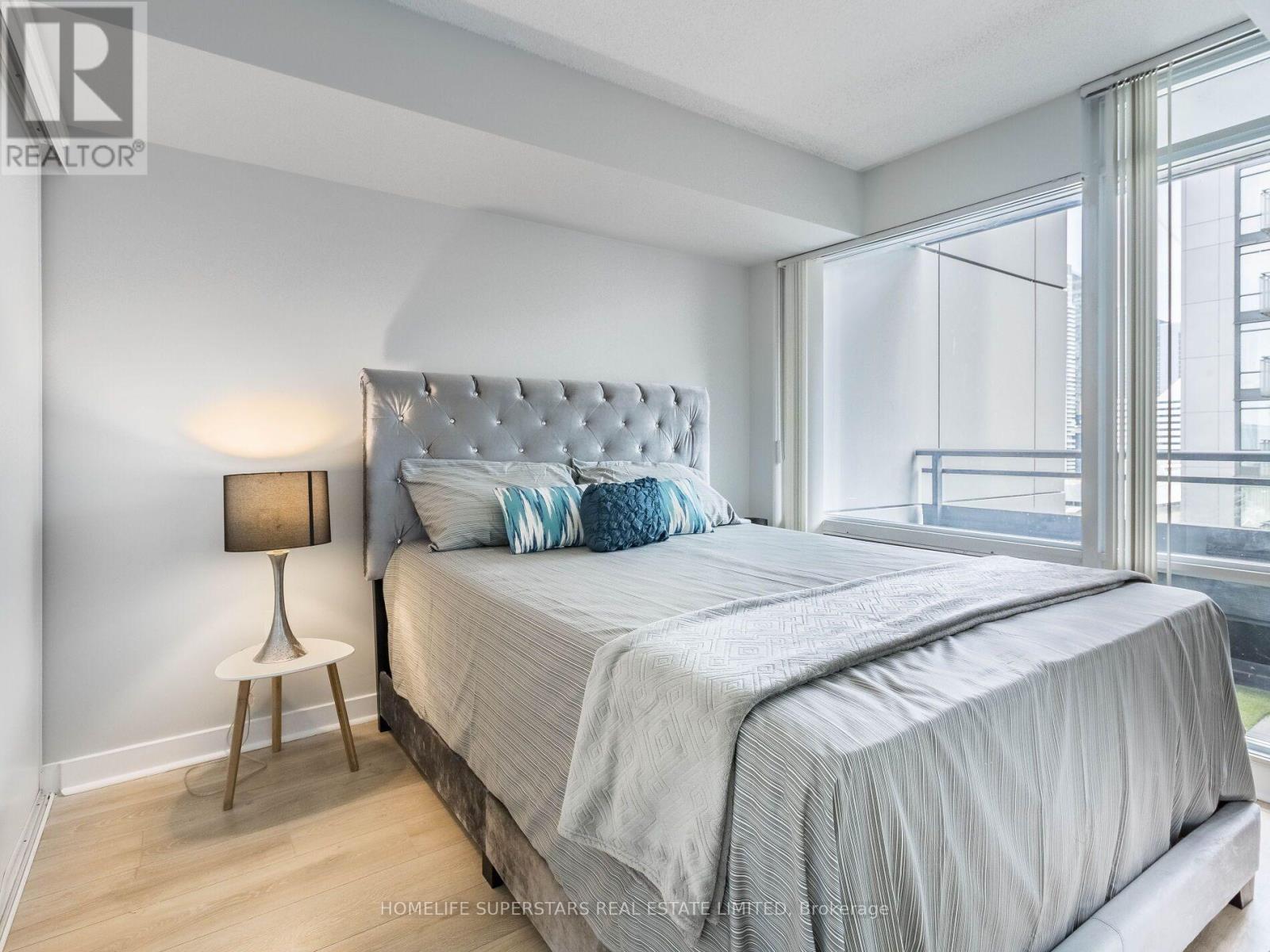 1603 - 25 Telegram Mews, Toronto, Ontario  M5V 3Z1 - Photo 5 - C13702414
