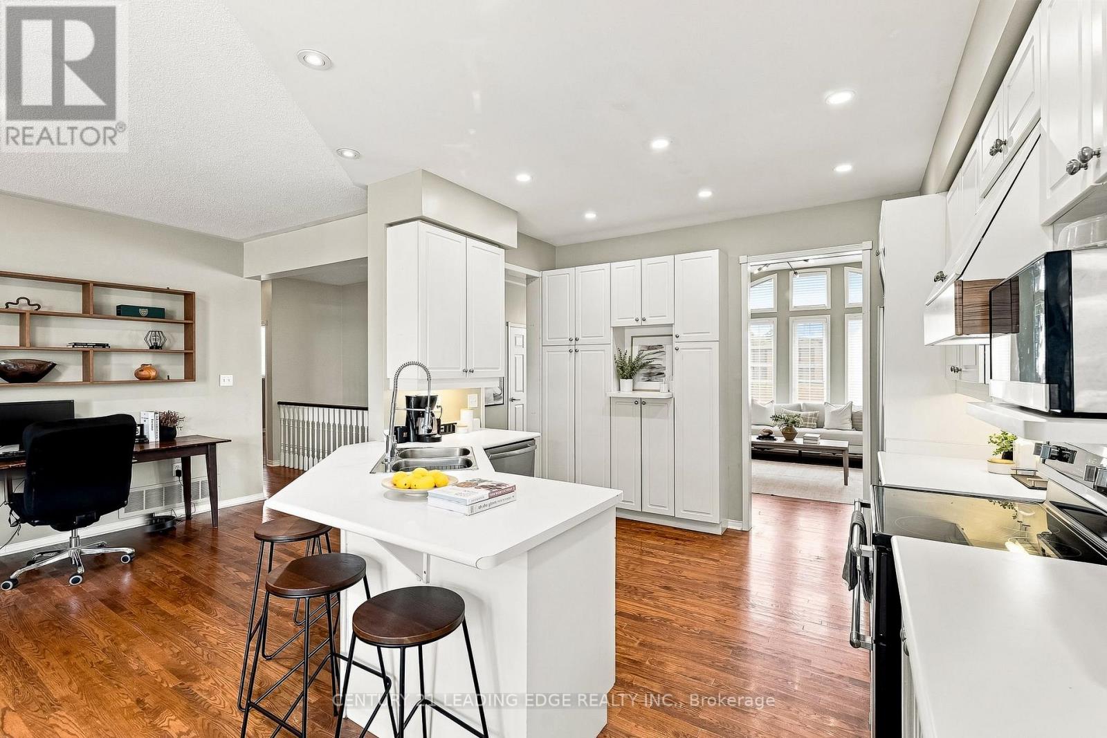 291 Whitby Shores Greenway, Whitby, Ontario  L1N 9N6 - Photo 18 - E13702412