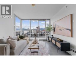807 231 E PENDER STREET, Vancouver, British Columbia