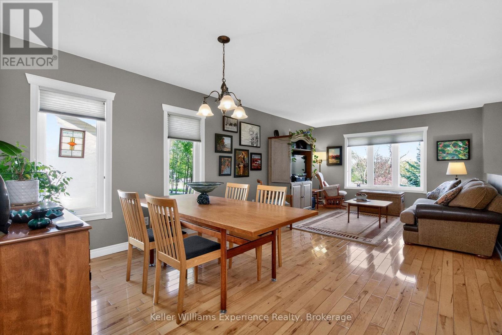 53 Therrien Court, Penetanguishene, Ontario  L9M 1P6 - Photo 4 - S13702368