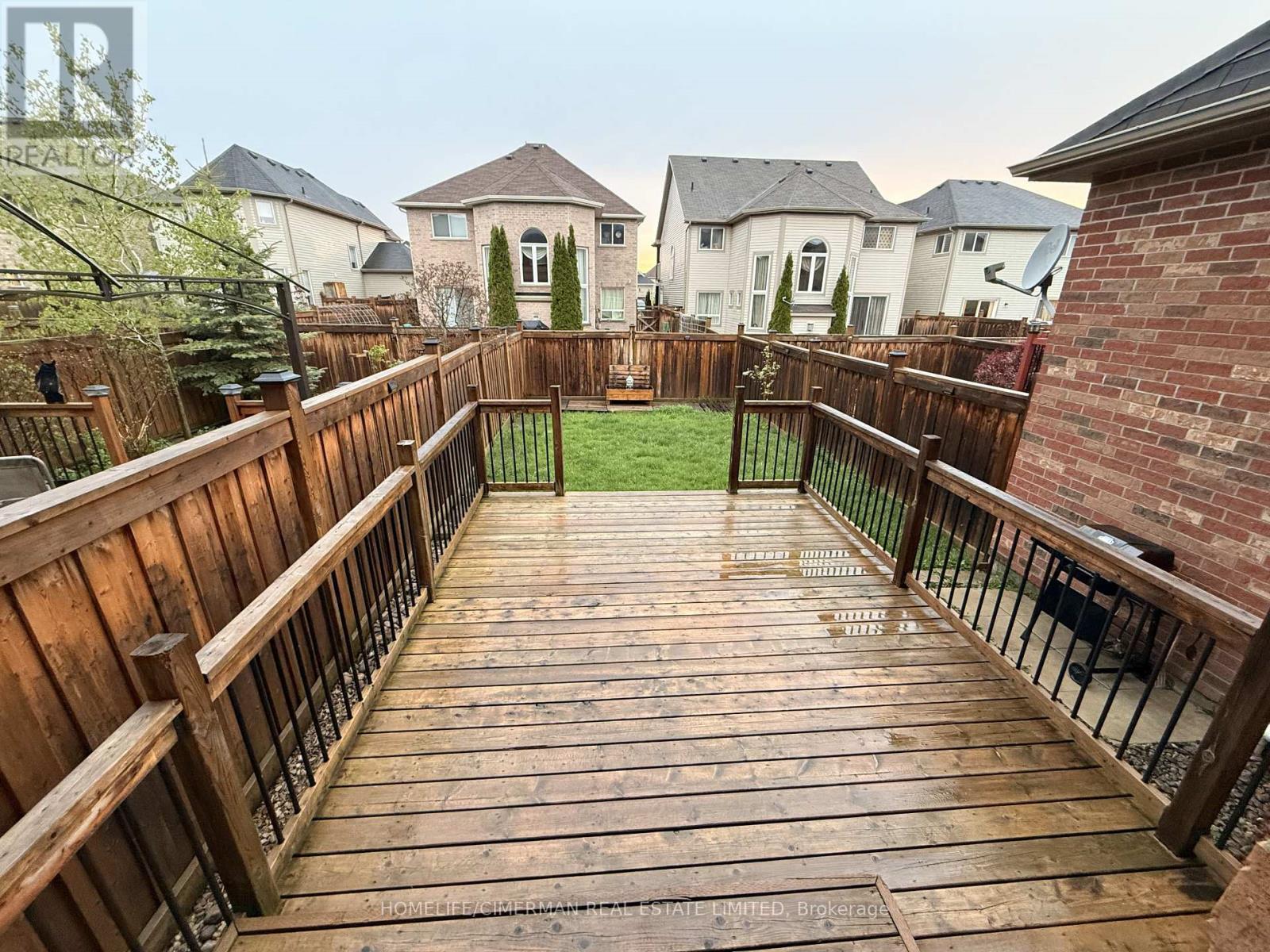 26 Wyndham Circle, Georgina, Ontario  L0E 1R0 - Photo 17 - N13702402