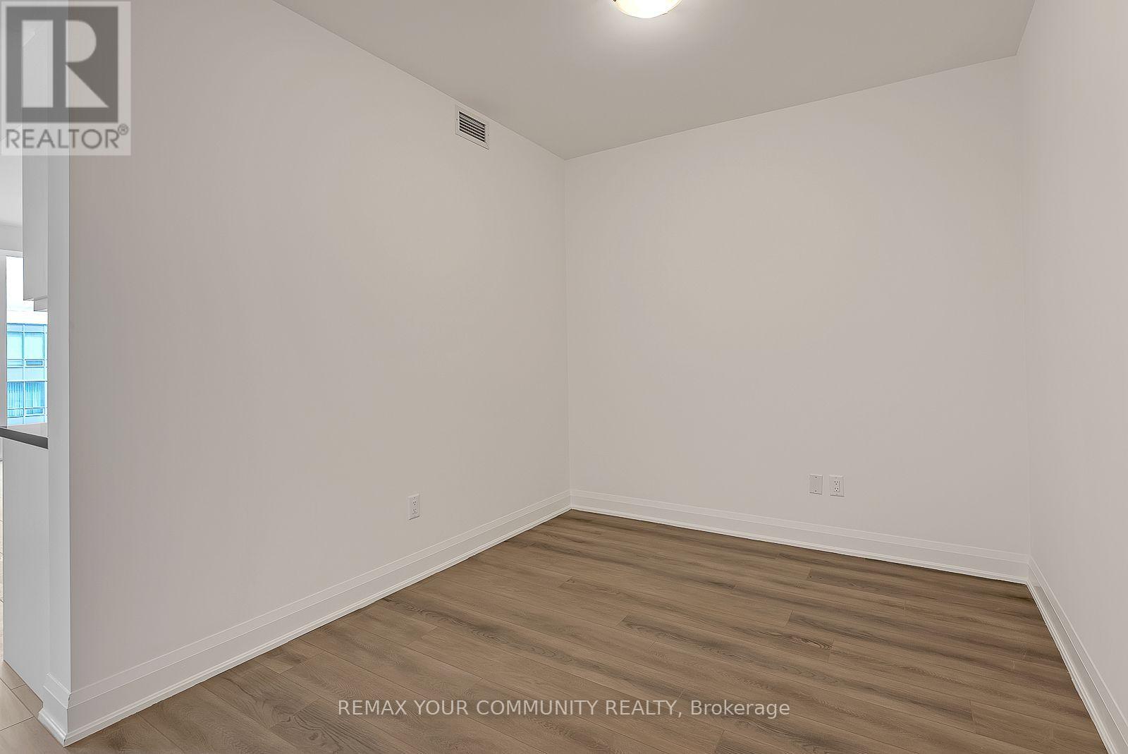 1606e - 20 Gatineau Drive, Vaughan, Ontario  L4J 0L3 - Photo 6 - N13702424