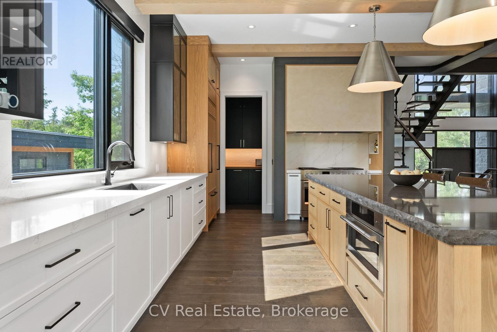 152 Delphi Lane, Blue Mountains, Ontario  N0H 1J0 - Photo 19 - X13702392