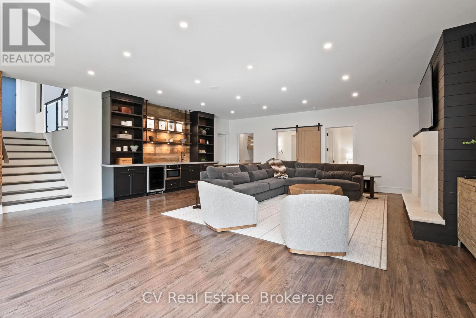 152 Delphi Lane, Blue Mountains, Ontario  N0H 1J0 - Photo 39 - X13702392