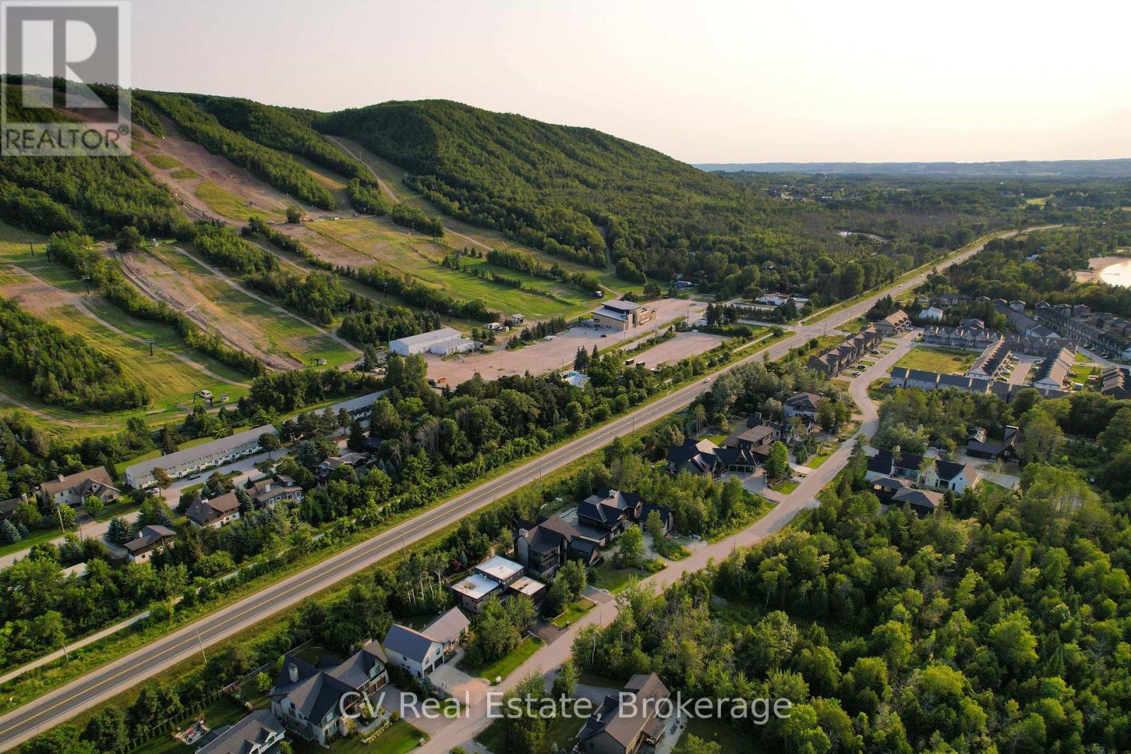 152 Delphi Lane, Blue Mountains, Ontario  N0H 1J0 - Photo 49 - X13702392