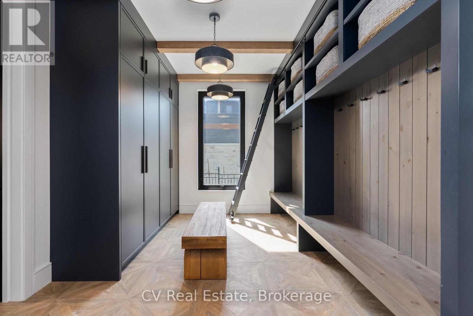152 Delphi Lane, Blue Mountains, Ontario  N0H 1J0 - Photo 5 - X13702392