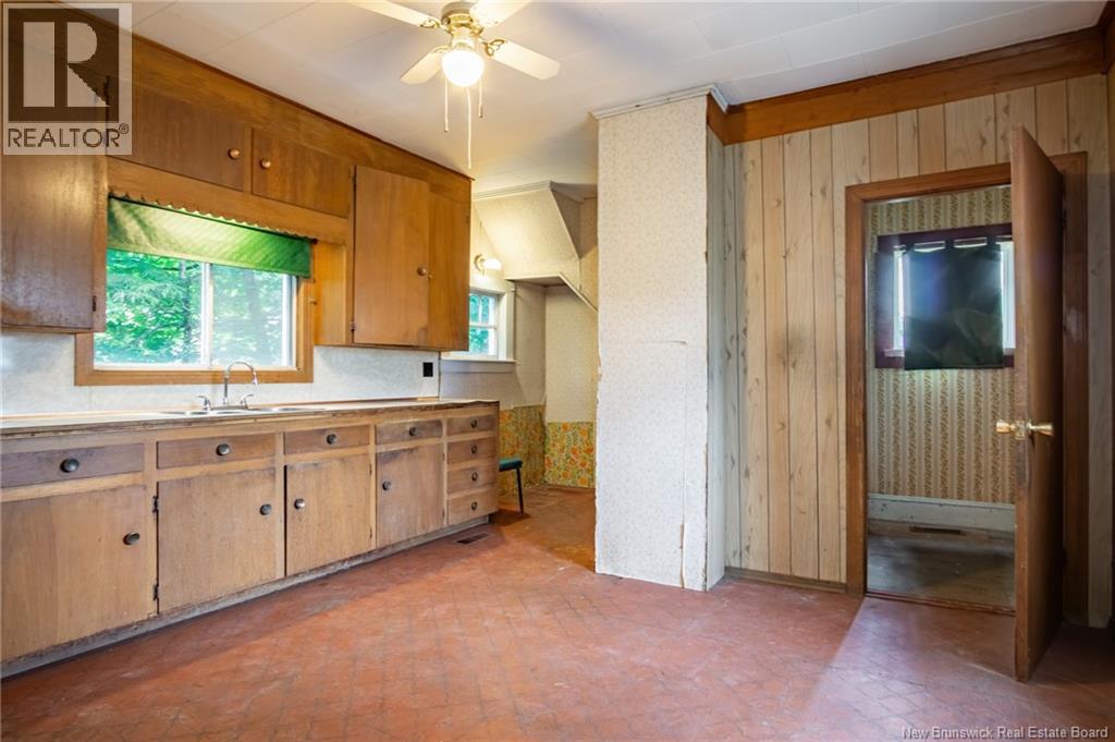 29 Churchill Street, St. Stephen, New Brunswick  E3L 2G5 - Photo 5 - NB146019