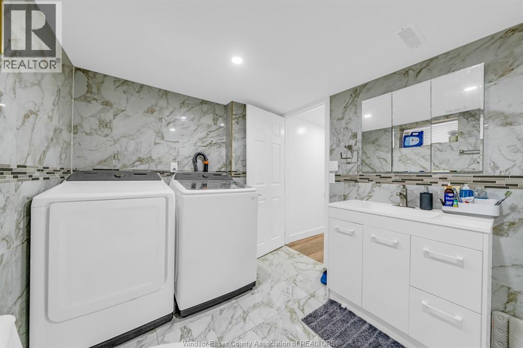 3226 Woodlawn Avenue, Windsor, Ontario  N8W 2J2 - Photo 24 - 26020494