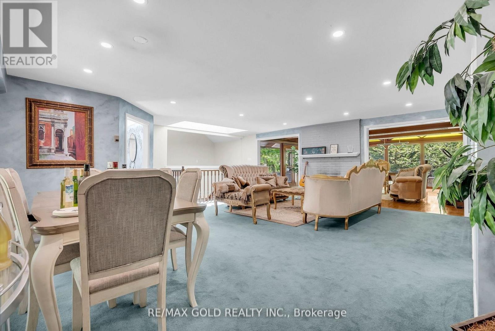1356 Oak Lane, Mississauga, Ontario  L5H 2X7 - Photo 6 - W13702384