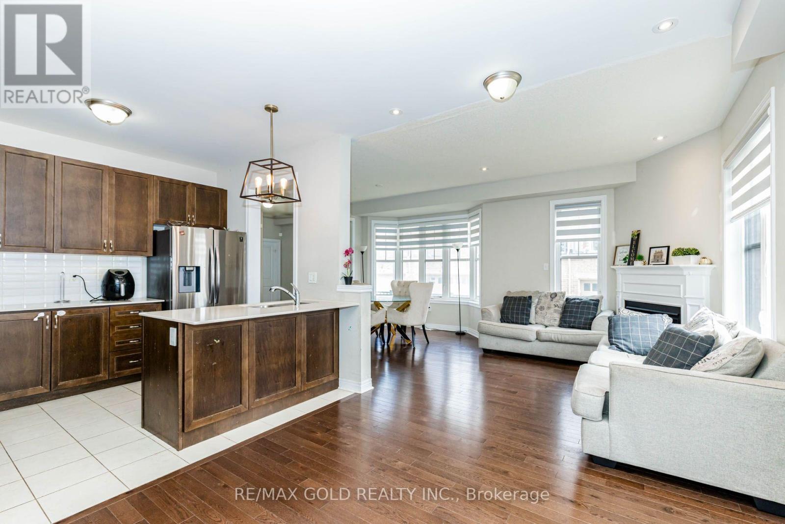 3 Dale Meadows Road, Brampton, Ontario  L7A 4Z9 - Photo 16 - W13702398