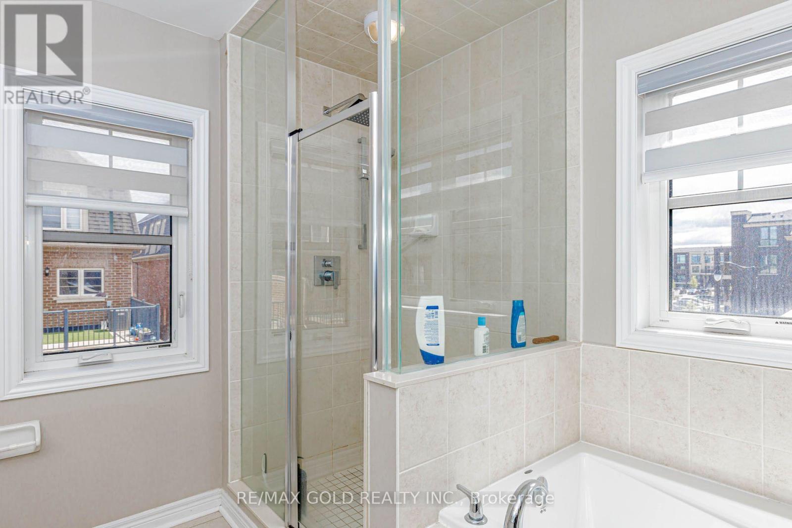 3 Dale Meadows Road, Brampton, Ontario  L7A 4Z9 - Photo 30 - W13702398
