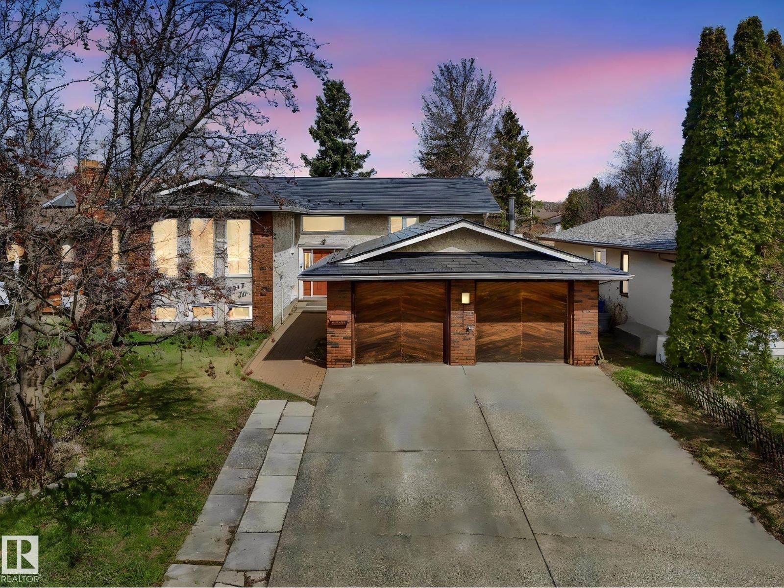 4512 20a Av NW, Edmonton, Alberta  T6L 2Z5 - Photo 2 - E4505049