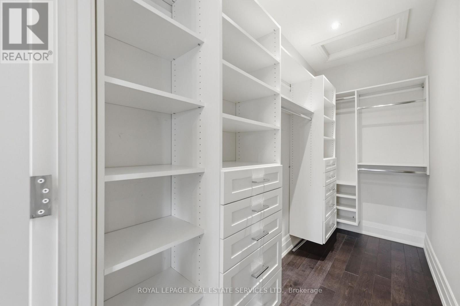 584 Weynway Court, Oakville, Ontario  L6L 4G7 - Photo 24 - W13666716