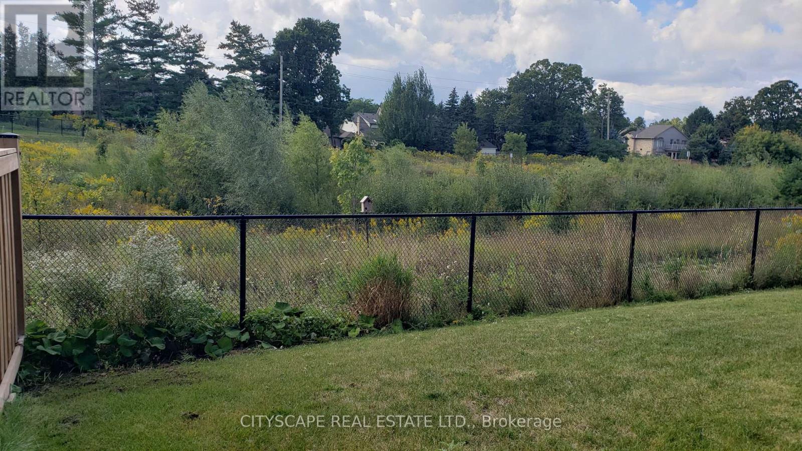 56 Golden Hawk Drive, Hamilton, Ontario  L8B 1W9 - Photo 37 - X13701734