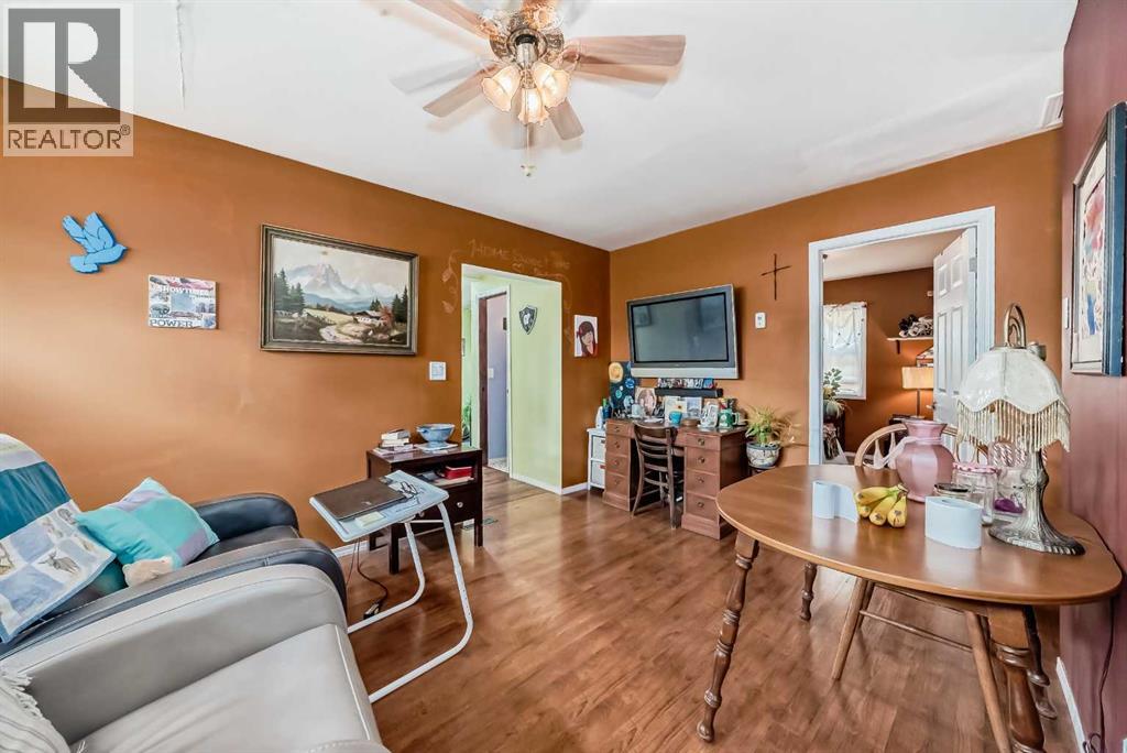 1834 42 Street SE, Calgary, Alberta  T2B 1B5 - Photo 6 - A2332851