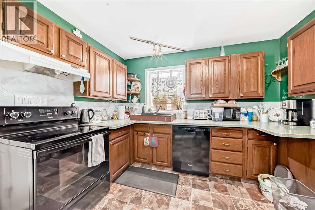 1834 42 Street SE, Calgary, Alberta  T2B 1B5 - Photo 8 - A2332851