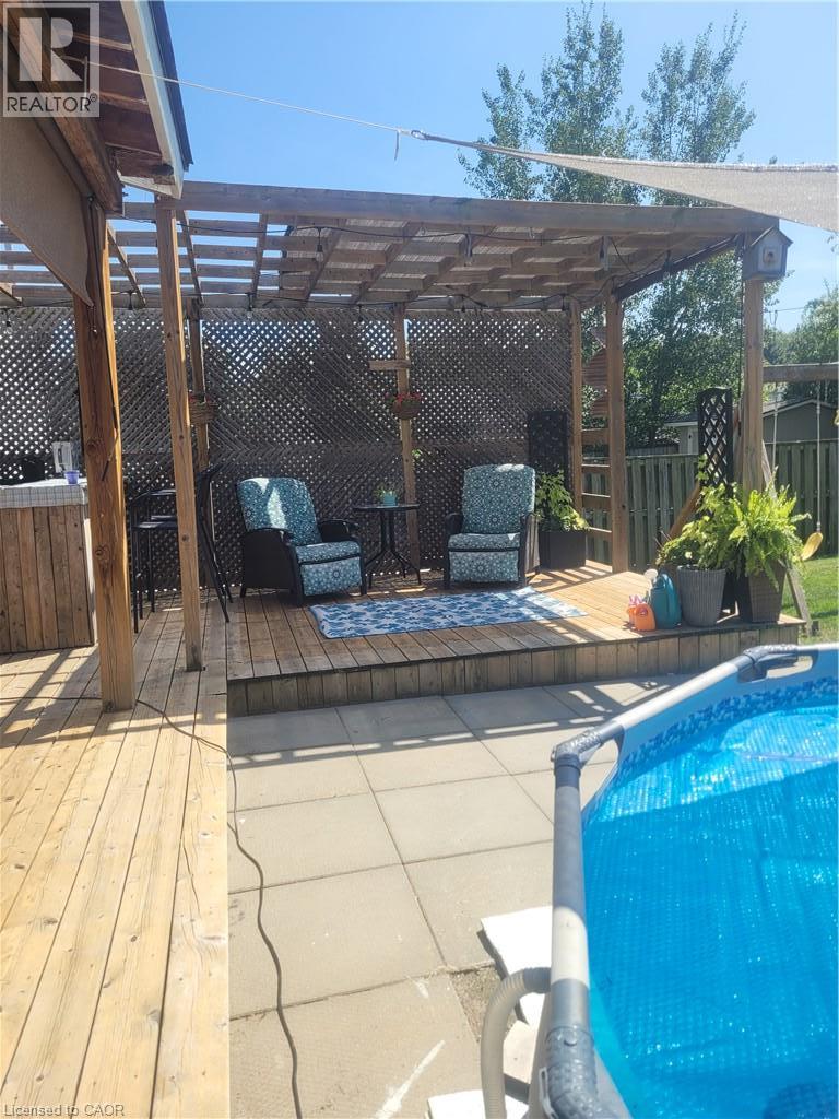 311 Misty Crescent, Kitchener, Ontario  N2B 3V6 - Photo 3 - 40857639
