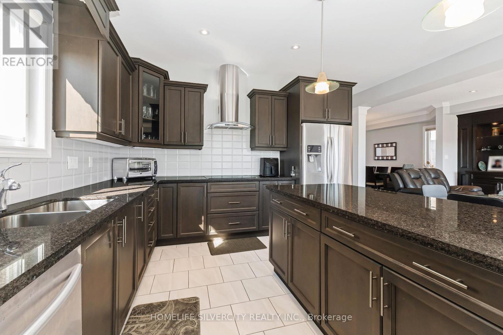 153 Medici Lane, Hamilton, Ontario  L9B 0G7 - Photo 13 - X13702390