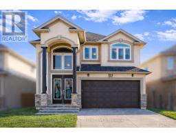 153 MEDICI LANE, Hamilton, Ontario