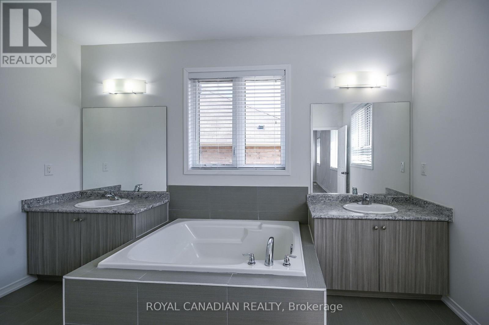 59 Longboat Run W, Brantford, Ontario  N3T 0P5 - Photo 27 - X13702442