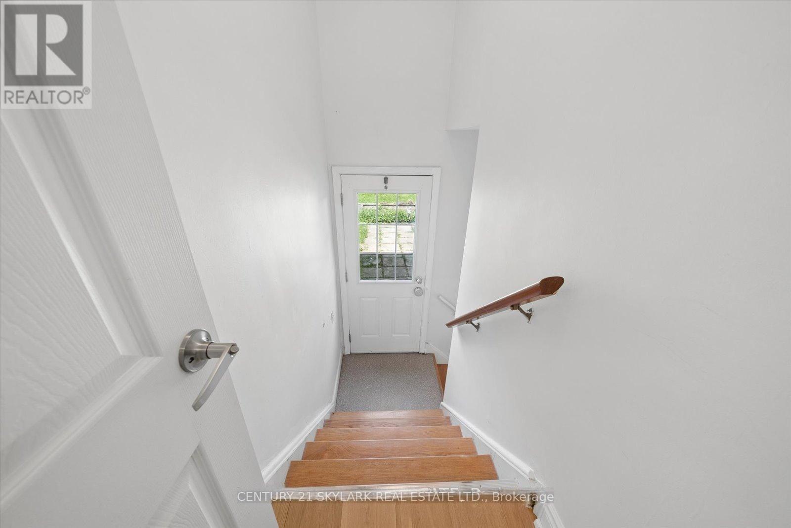 Basement - 18 Jodphur Avenue, Toronto, Ontario  M9M 2J4 - Photo 2 - W13701192