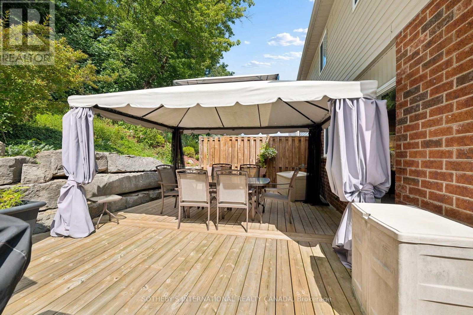 131 Upper Mercer Street, Kitchener, Ontario  N2A 4N2 - Photo 33 - X13700032